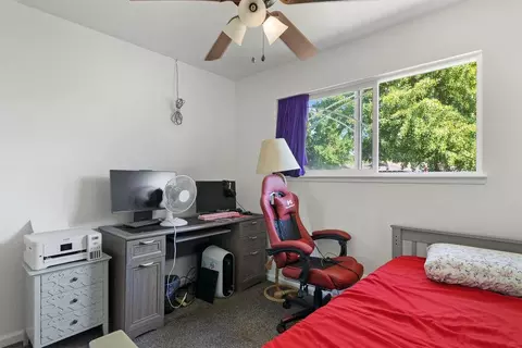 1904 Hunt Ave, Modesto, CA 95350 photo 16