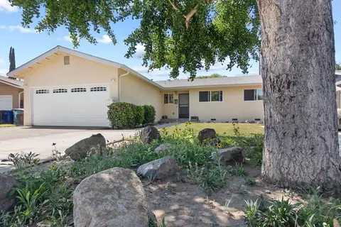 1904 Hunt Ave, Modesto, CA 95350 photo 4