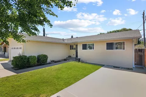 1904 Hunt Ave, Modesto, CA 95350 photo 3
