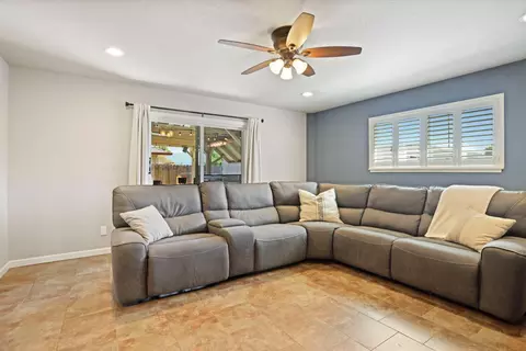 Living - 1133 S Orange Ave, Lodi, CA 95240 photo 2 of 4