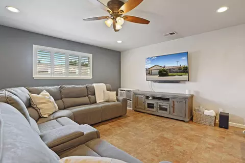 Living - 1133 S Orange Ave, Lodi, CA 95240 photo 1 of 4