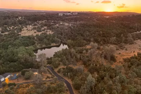 2660 Sleepy Hollow Dr, Shingle Springs, CA 95682