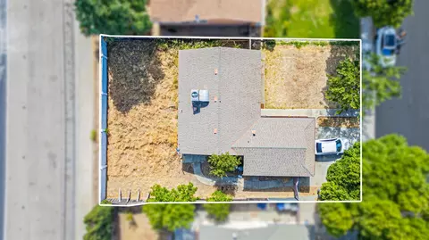 1120 Petaluma Dr, Modesto, CA 95351 photo 5