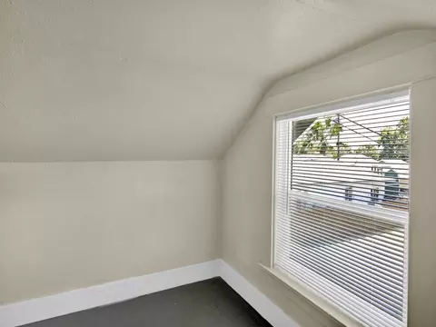 Bedroom - 613 14th St, Modesto, CA 95354 photo 2 of 2
