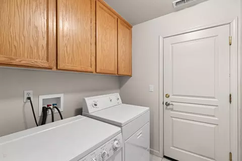 728 Bobcat Ln, Manteca, CA 95336 photo 37