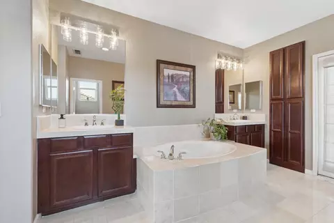 3021 Edgeview Dr, Modesto, CA 95355 photo 39