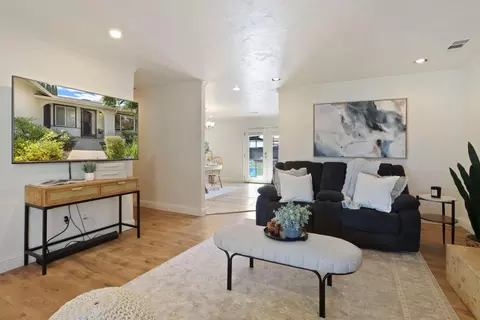 800 Buckingham Dr, Manteca, CA 95336 photo 9