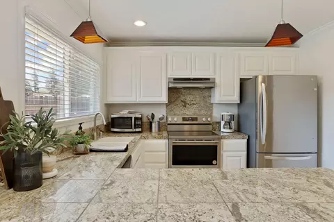 800 Buckingham Dr, Manteca, CA 95336 photo 19