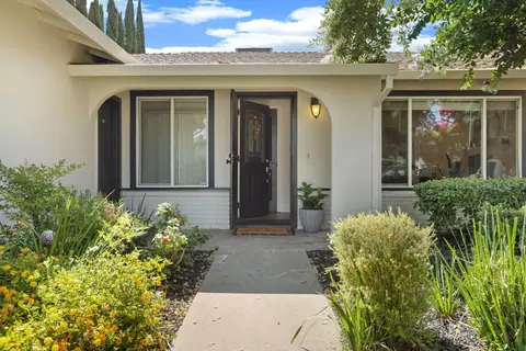 800 Buckingham Dr, Manteca, CA 95336 photo 3