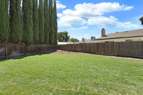 800 Buckingham Dr, Manteca, CA 95336 photo 35