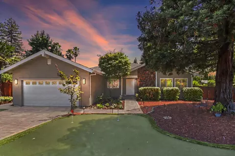106 Coffee Berry Ct, Folsom, CA 95630