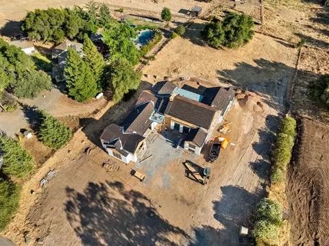 View/Area - 9260 Hilltop Pl, Loomis, CA 95650 photo 1 of 3