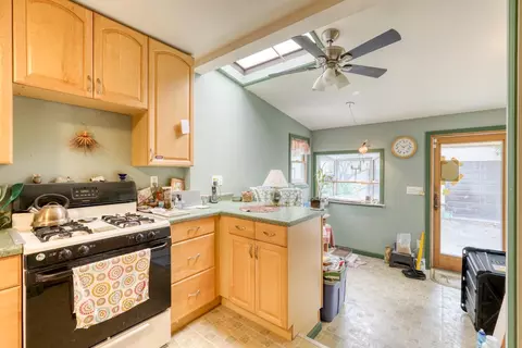 1320 67th St, Berkeley, CA 94702 photo 21