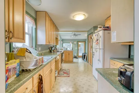 1320 67th St, Berkeley, CA 94702 photo 17