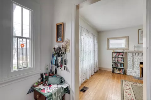 1320 67th St, Berkeley, CA 94702 photo 6