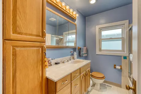 1320 67th St, Berkeley, CA 94702 photo 23