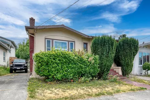 1320 67th St, Berkeley, CA 94702 photo 3