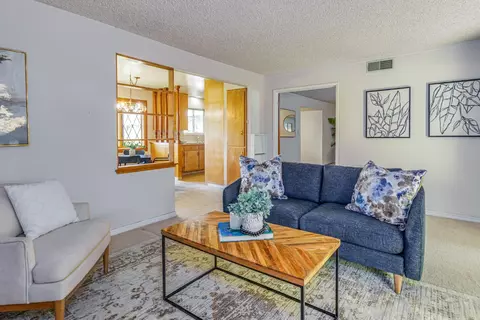 Living - 1510 Barnett Cir, Carmichael, CA 95608 photo 3 of 5