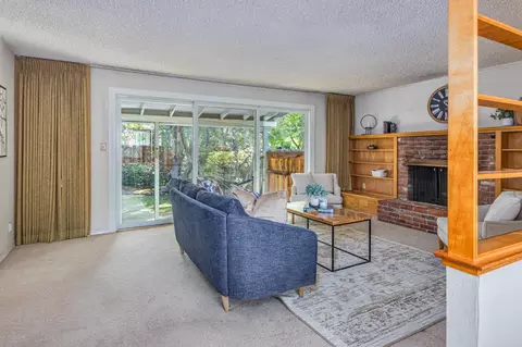 Living - 1510 Barnett Cir, Carmichael, CA 95608 photo 5 of 5