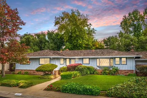 Exterior - 1510 Barnett Cir, Carmichael, CA 95608 photo 3 of 10