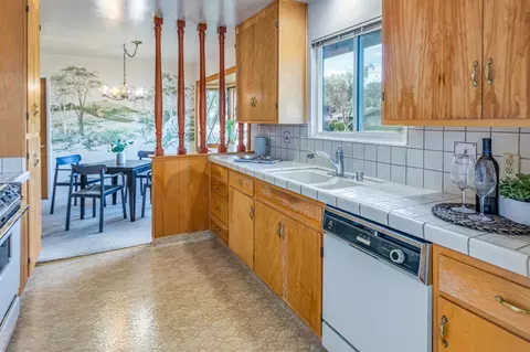 Kitchen - 1510 Barnett Cir, Carmichael, CA 95608 photo 3 of 3