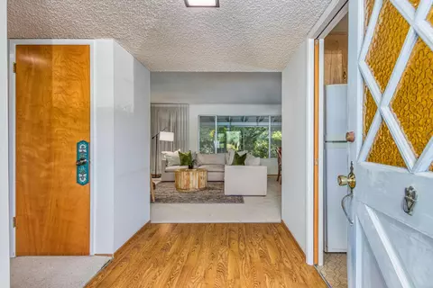 Entry Way - 1510 Barnett Cir, Carmichael, CA 95608 photo 2 of 2