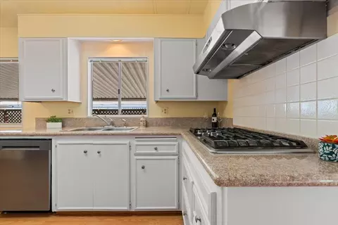10186 Stone Arch Dr, Grass Valley, CA 95949 photo 9
