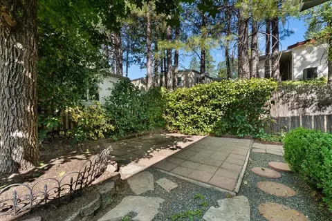 10186 Stone Arch Dr, Grass Valley, CA 95949 photo 28