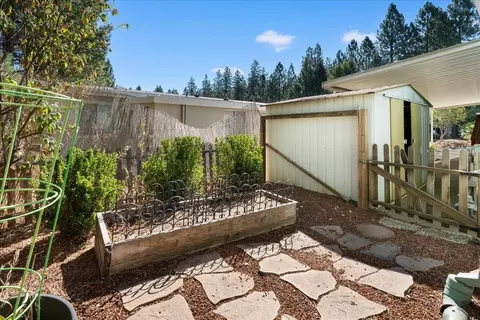 10186 Stone Arch Dr, Grass Valley, CA 95949 photo 27