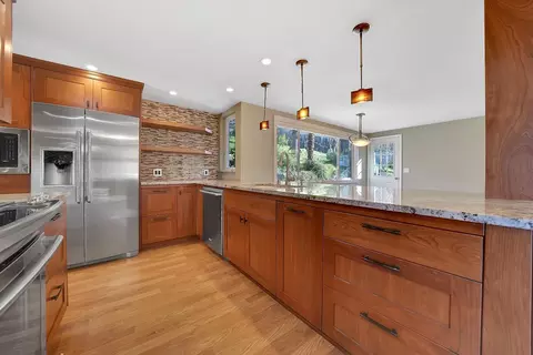 Kitchen - 40 Greenstone Ter, Sutter Creek, CA 95685 photo 1 of 3