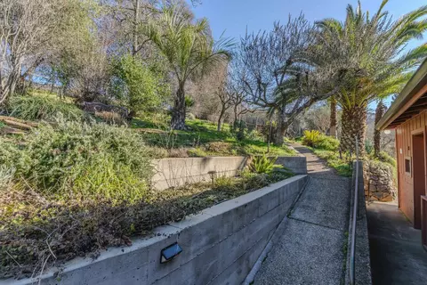 Exterior - 40 Greenstone Ter, Sutter Creek, CA 95685 photo 7 of 12