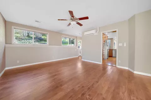 Living - 40 Greenstone Ter, Sutter Creek, CA 95685 photo 5 of 7