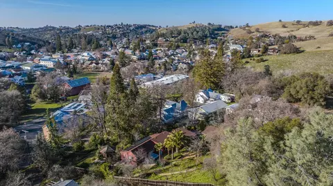 View/Area - 40 Greenstone Ter, Sutter Creek, CA 95685 photo 1 of 5
