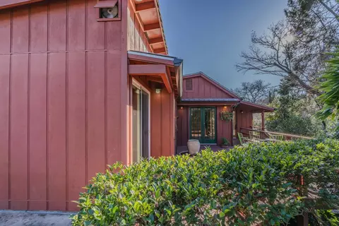Exterior - 40 Greenstone Ter, Sutter Creek, CA 95685 photo 5 of 12