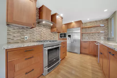 Kitchen - 40 Greenstone Ter, Sutter Creek, CA 95685 photo 2 of 3