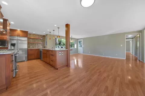 Living - 40 Greenstone Ter, Sutter Creek, CA 95685 photo 3 of 7