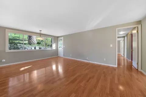Living - 40 Greenstone Ter, Sutter Creek, CA 95685 photo 4 of 7