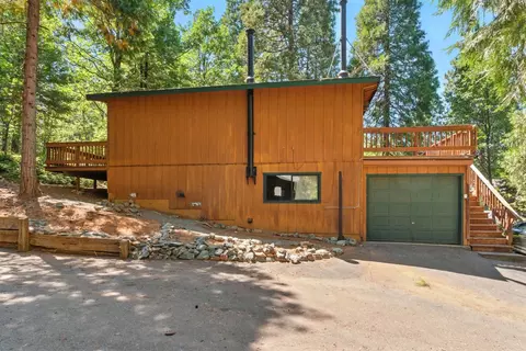 Exterior - 24148 Ox Bow Ln N, Sonora, CA 95370 photo 3 of 6