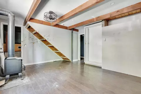 Living - 24148 Ox Bow Ln N, Sonora, CA 95370 photo 3 of 5