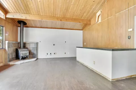 Living - 24148 Ox Bow Ln N, Sonora, CA 95370 photo 5 of 5