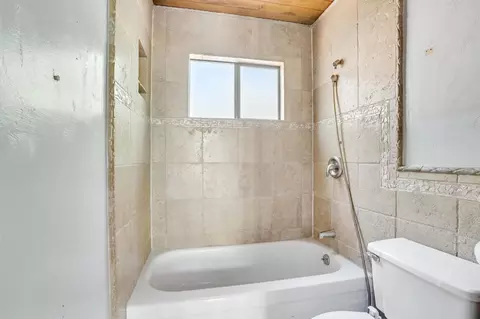 Bath - 24148 Ox Bow Ln N, Sonora, CA 95370 photo 2 of 3