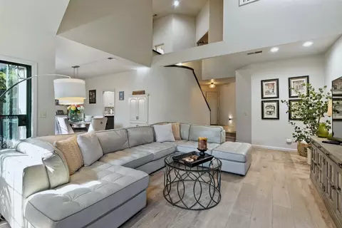 Living - 1132 Rivergate Dr #13, Lodi, CA 95240 photo 6 of 7