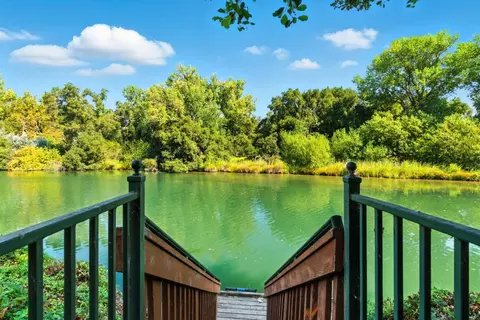View/Area - 1132 Rivergate Dr #13, Lodi, CA 95240 photo 4 of 16