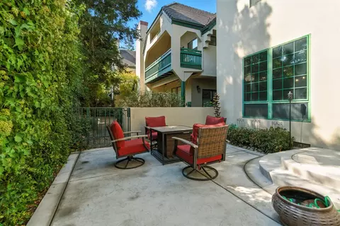 Exterior - 1132 Rivergate Dr #13, Lodi, CA 95240 photo 7 of 16