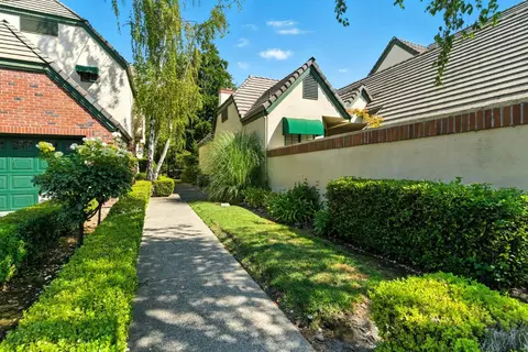 Exterior - 1132 Rivergate Dr #13, Lodi, CA 95240 photo 13 of 16
