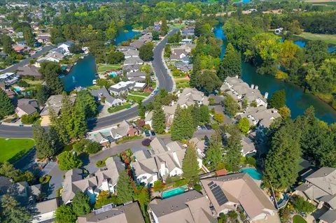 View/Area - 1132 Rivergate Dr #13, Lodi, CA 95240 photo 12 of 16