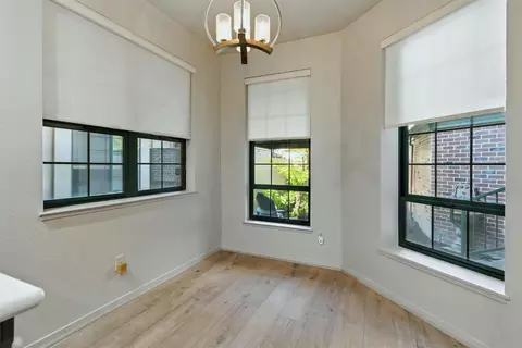 Dining - 1132 Rivergate Dr #13, Lodi, CA 95240 photo 2 of 3