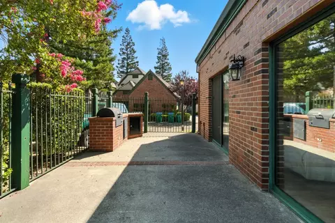 Exterior - 1132 Rivergate Dr #13, Lodi, CA 95240 photo 12 of 16
