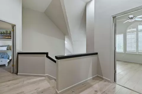 Entry Way - 1132 Rivergate Dr #13, Lodi, CA 95240 photo 5 of 7