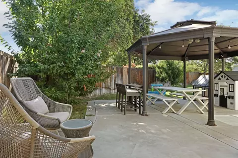 Exterior - 1600 Smokey Ln, Tracy, CA 95376 photo 7 of 13